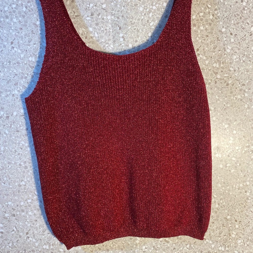 Chic Burgundy Knit Tank Top
